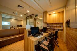 Mount Elizabeth Novena Hospital (D12), Retail #526777201